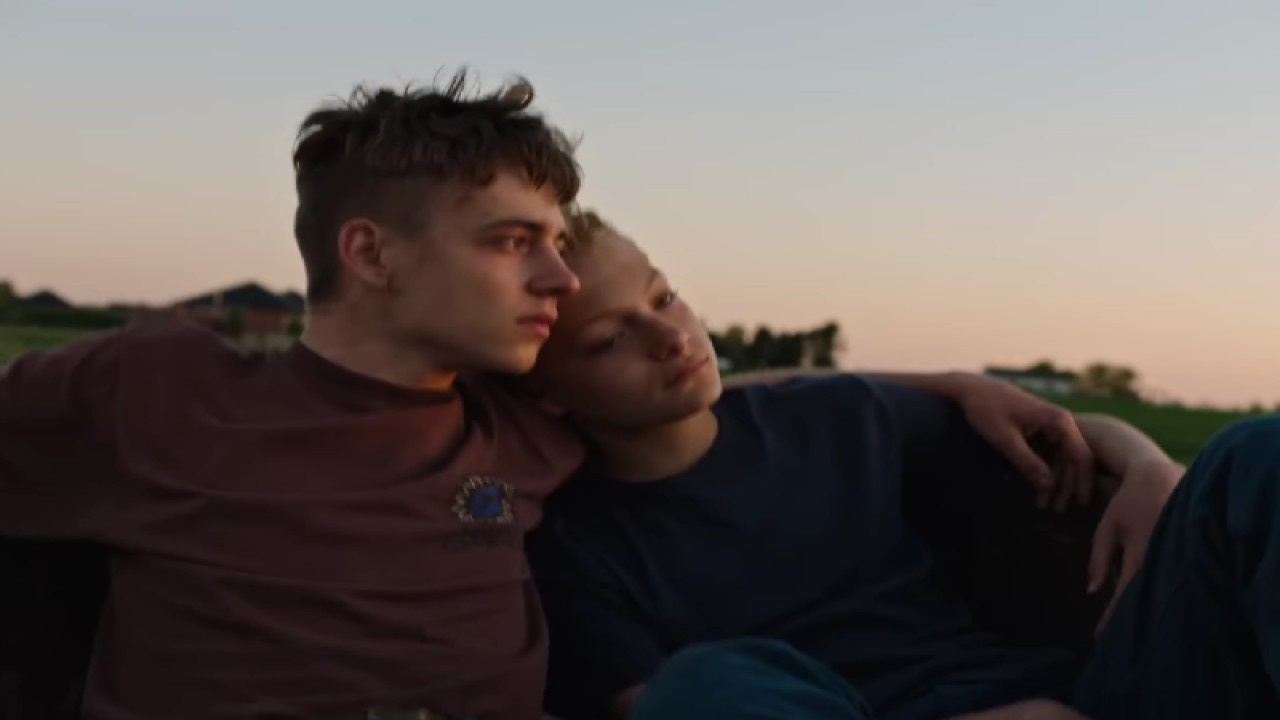 Tangkapan layar trailer film "Close". (ANTARA/YouTube A24)