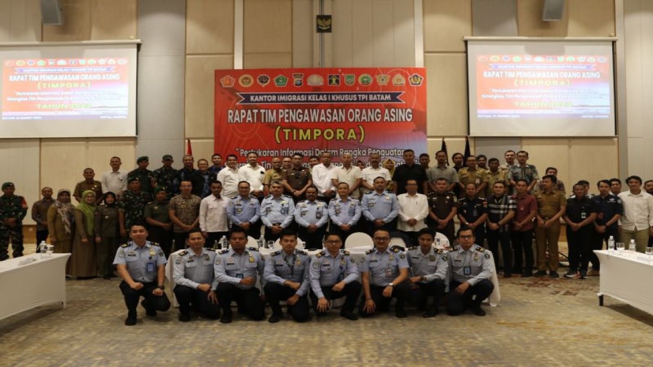 Rapat penguatan pengawasan orang asing oleh Imigrasi Batam. (ANTARA/HO-Humas Imigrasi Batam)
