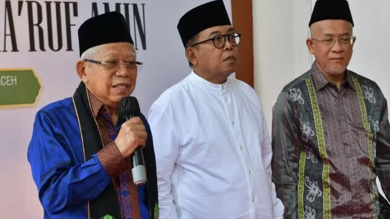 Wakil Presiden (Wapres) KH Ma'ruf Amin menekankan jika keputusan FIFA harus diterima dengan lapang dada oleh bangsa Indonesia. (EP/RJP-BPMI Setwapres)