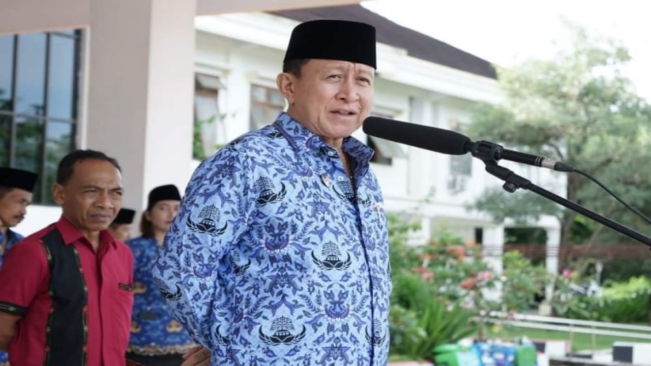 Wakil Bupati Manggarai Barat, Yulianus Weng (ANTARA/HO-Dinas Kominfo Manggarai Barat)