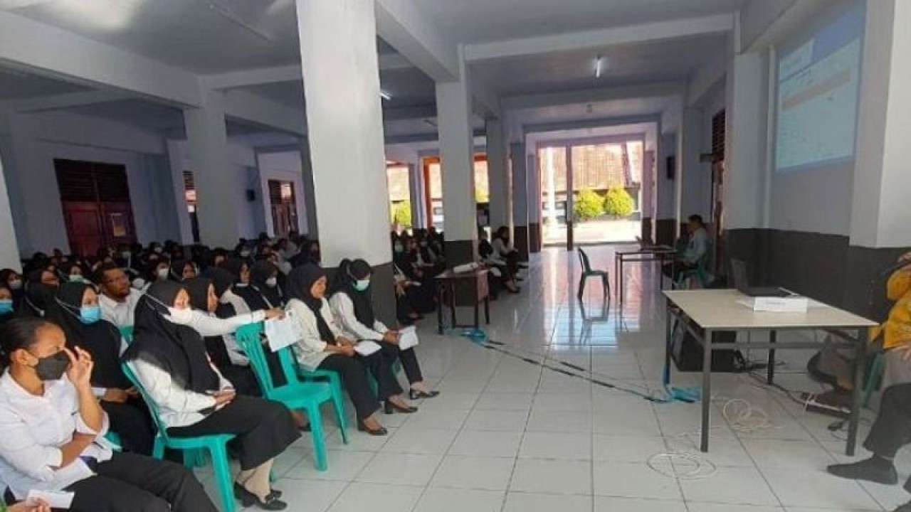 Para peserta calon PPPK Penyuluh KB BKKBN Regional Sulawesi mengikuti tahap seleksi terakhir, yakni seleksi kompetensi teknis tambahan (ANTARA/HO-BKKBN Sultra)