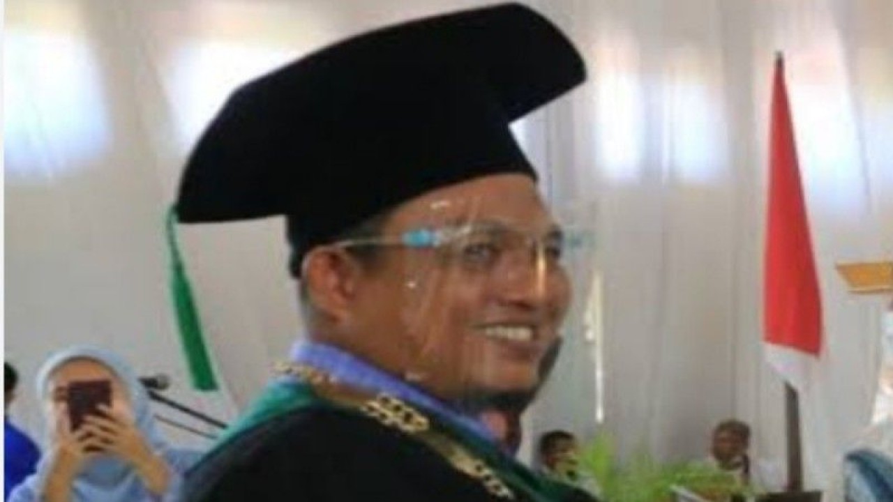 Ketua Sekolah Tinggi Agama Islam Haji Syekh Abdul Halim Hasan Al-Ishlahiyah  Binjai, Junaidi, M. Si, (ANTARA/HO)