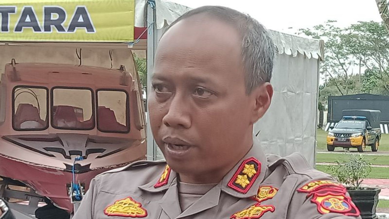 Kapolres Penajam Paser Utara, Kalimantan Timur, AKBP Hendrik Eka Bahalwan (ANTARA/Bagus Purwa)