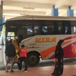 Aktivitas penumpang di Terminal Tirtonadi Solo, Kamis (6/4/2023). ANTARA/HO-Humas Terminal Tirtonadi-1680768447