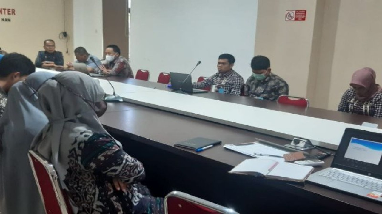 Kantor Wilayah (Kanwil) Kementerian Hukum dan HAM (Kemenkumham) Provinsi Sulawesi Barat (Sulbar) meluncurkan sistem informasi penelitian hukum dan hak asasi manusia (Sipkumham, di Mamuju, Rabu (05/4/2023) ANTARA Foto/ M Faisal Hanapi