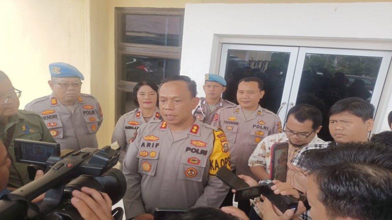Kapolres OKU AKBP Arif Harsono. (ANTARA/Edo Purmana)