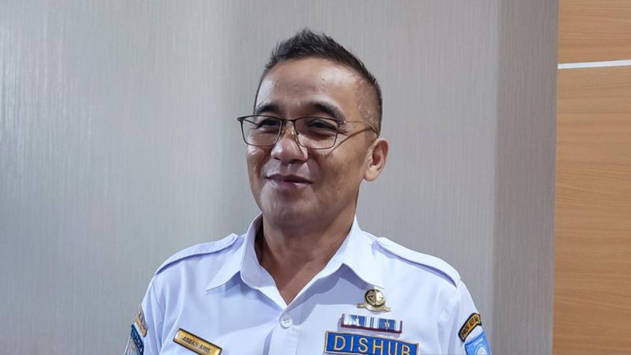 Kepala Dishub Provinsi Kepulauan Babel Asban Aris (Aprionis)