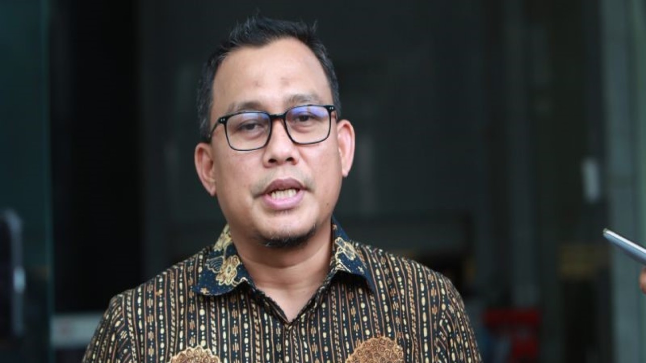 arsip - Kepala Bagian Pemberitaan KPK Ali Fikri. ANTARA FOTO/Reno Esnir/aww.