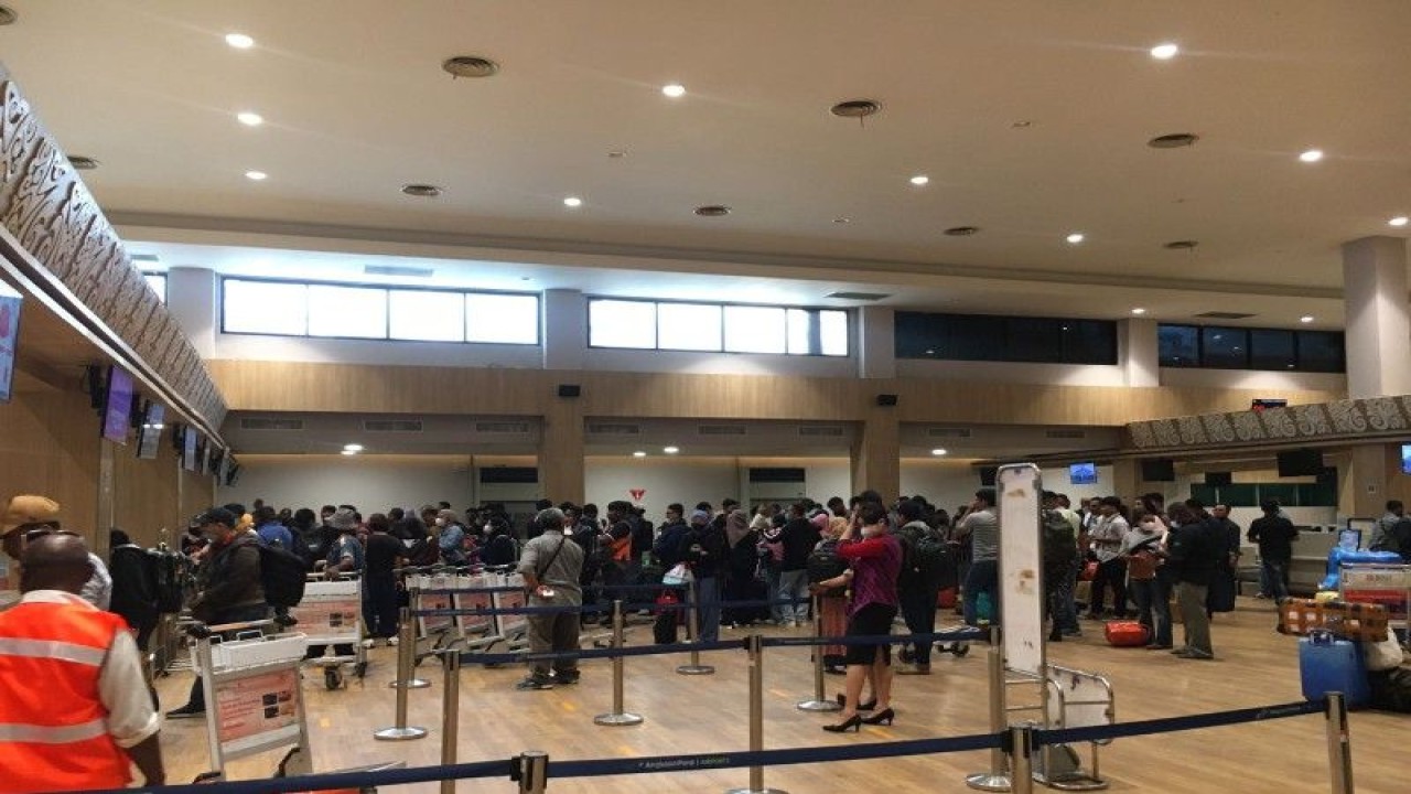 Suasana arus mudik di Bandara Sentani, Kabupaten Jayapura, Papua. ANTARA/HO-Humas Angkasa Pura i Bandara Sentani