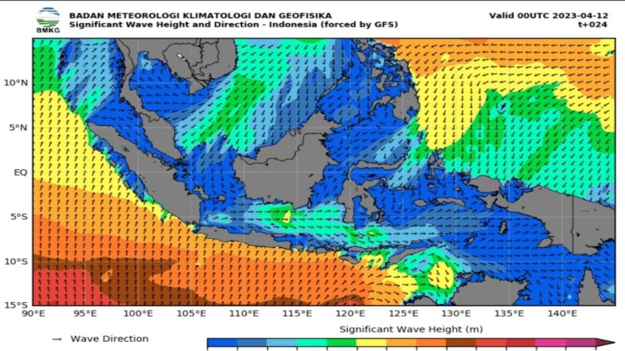 Peta potensi gelombang tinggi pada 13-14 April 2023 yang dirilis Badan Meteorologi Klimatologi, dan Geofisika (BMKG) pada Kamis (13/4/2023). (ANTARA/HO-BMKG)