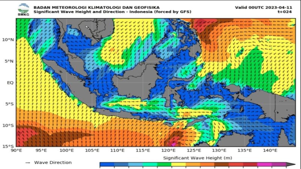 Peta potensi gelombang tinggi pada 11-12 April 2023 yang dirilis Badan Meteorologi Klimatologi, dan Geofisika (BMKG) pada Selasa (11/4/2023). (ANTARA/HO-BMKG)