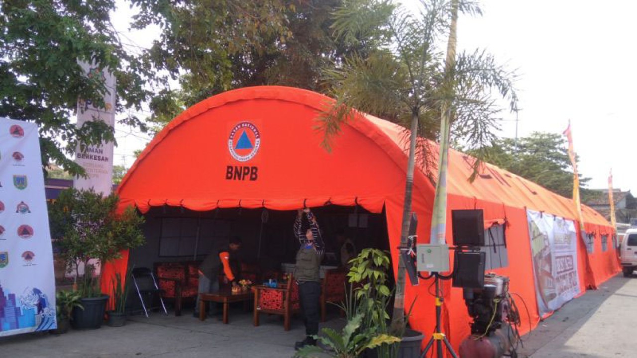 Posko mudik Badan Penanggulangan Bencana Daerah (BPBD) Kabupaten Kudus, Jawa Tengah pada arus mudik Lebaran 2023. (FOTO ANTARA/Akhmad Nazaruddin Lathif)