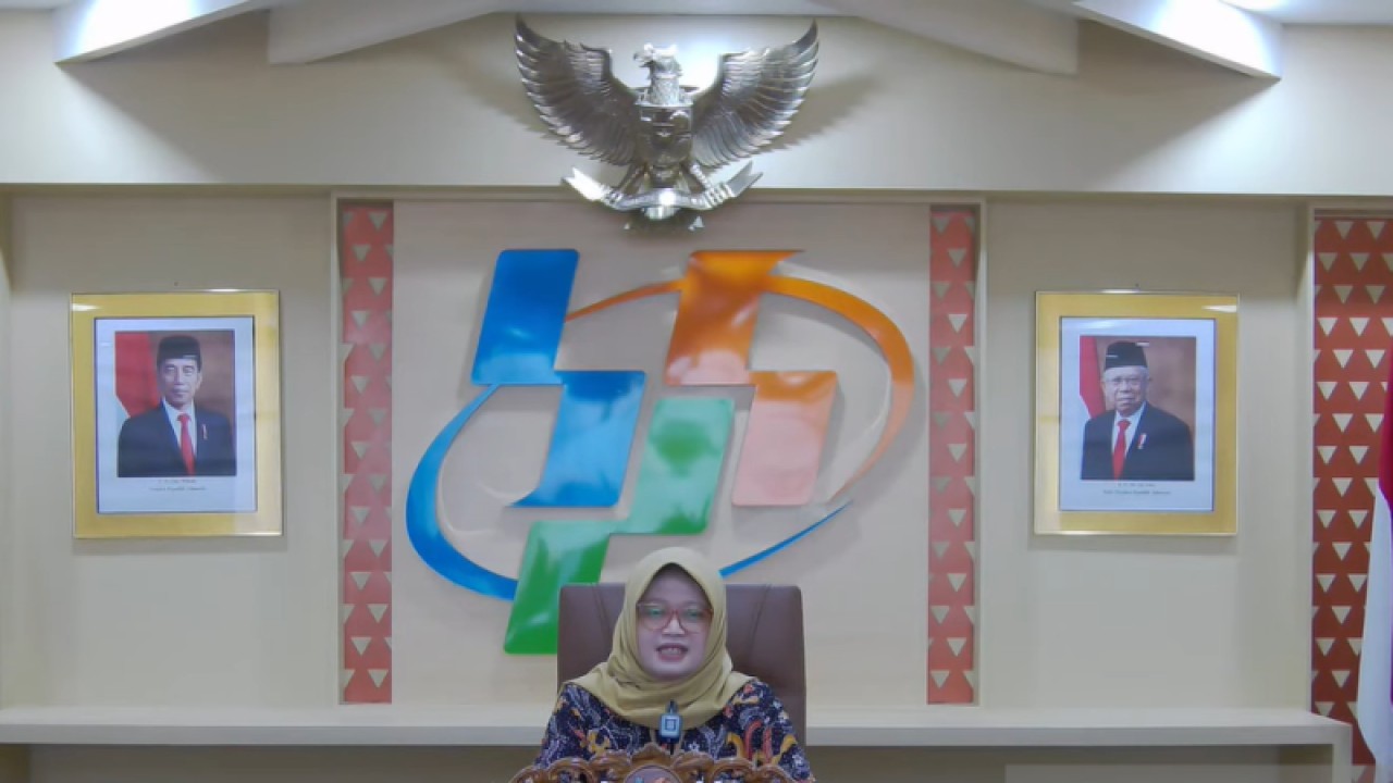 Deputi Bidang Statistik Distribusi dan Jasa BPS Pudji Ismartini dalam konferensi pers Indeks Harga Konsumen (IHK) Maret 2023, di Jakarta, Senin (3/4/2023). ANTARA/Agatha Olivia Victoria