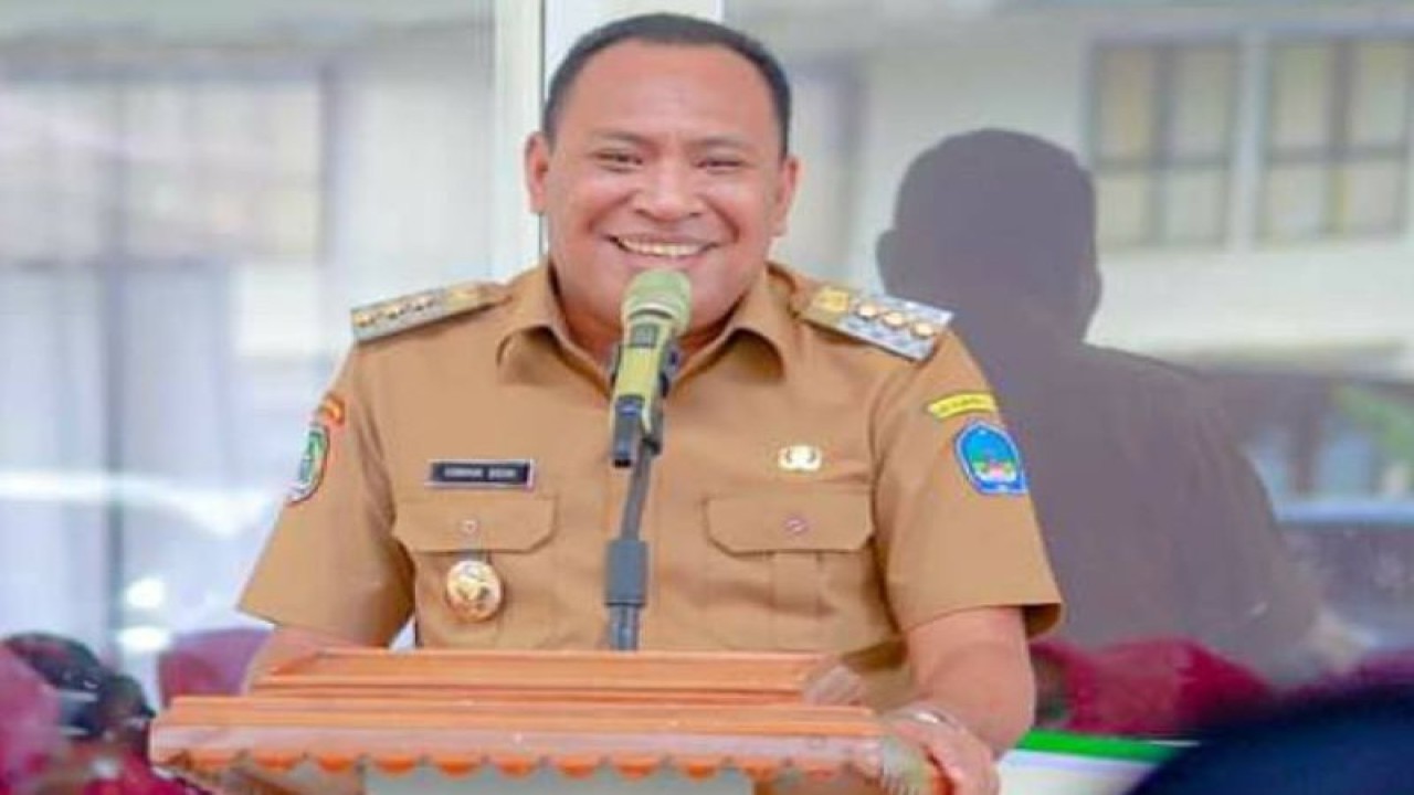 Bupati Kabupaten Halsel, Usman Sidik, Selasa (18/4/2023). ANTARA/Abdul Fatah (Abdul Fatah)