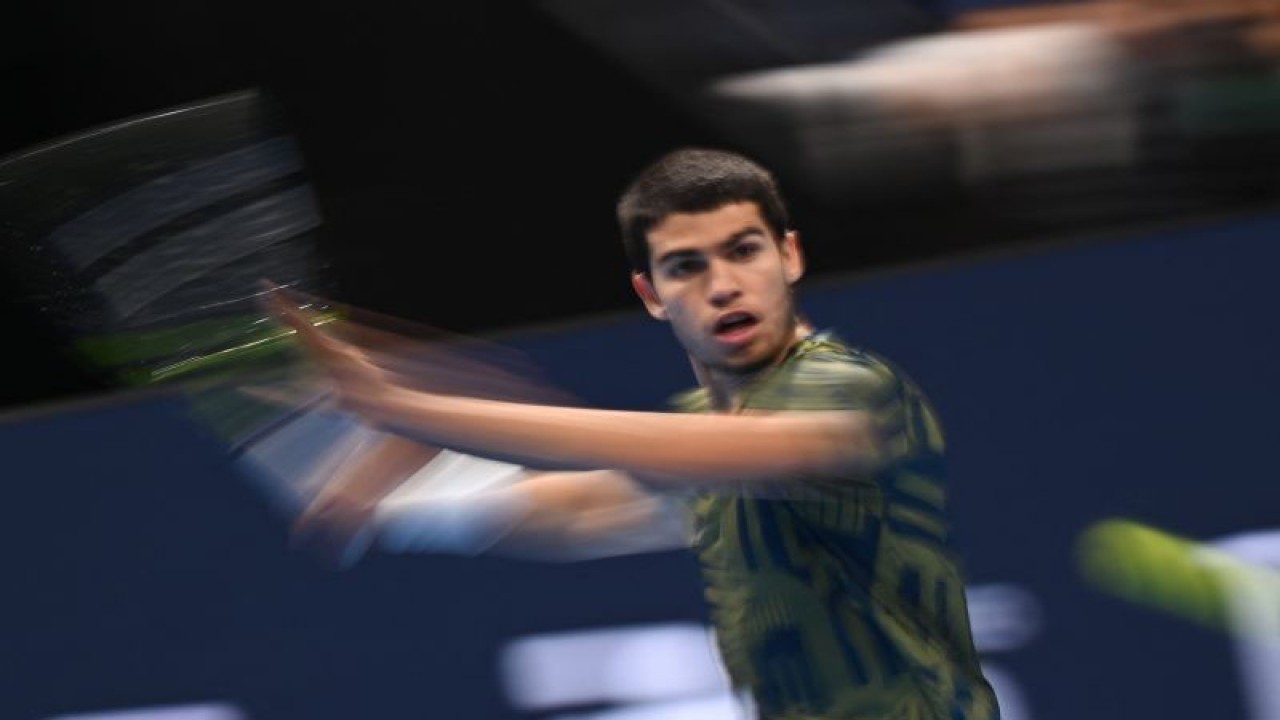 Petenis Spanyol Carlos Alcaraz (AFP/FABRICE COFFRINI)