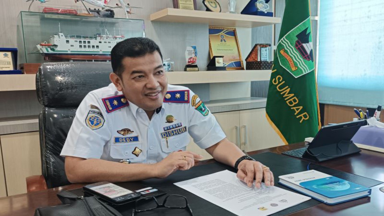 Kepala Dinas Perhubungan (Dishub) Sumbar Dedi Diantolani. ANTARA/Miko Elfisha