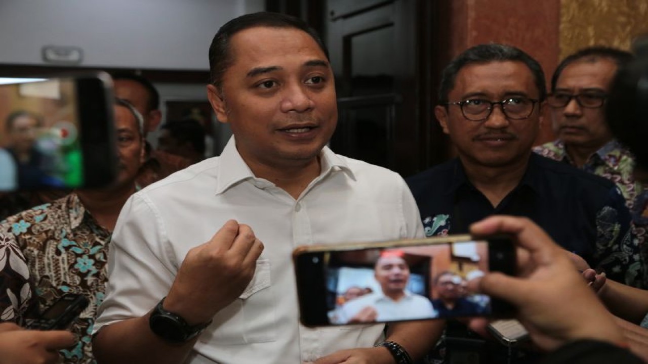 Wali Kota Surabaya Eri Cahyadi (ANTARA/HO-Diskominfo Surabaya)
