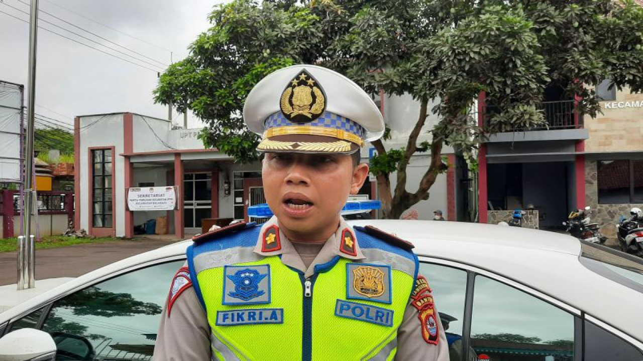 Kasat Lantas Polresta Tangerang Kompol Fikry Ardiansyah (Antara/Azmi Samsul Maarif)