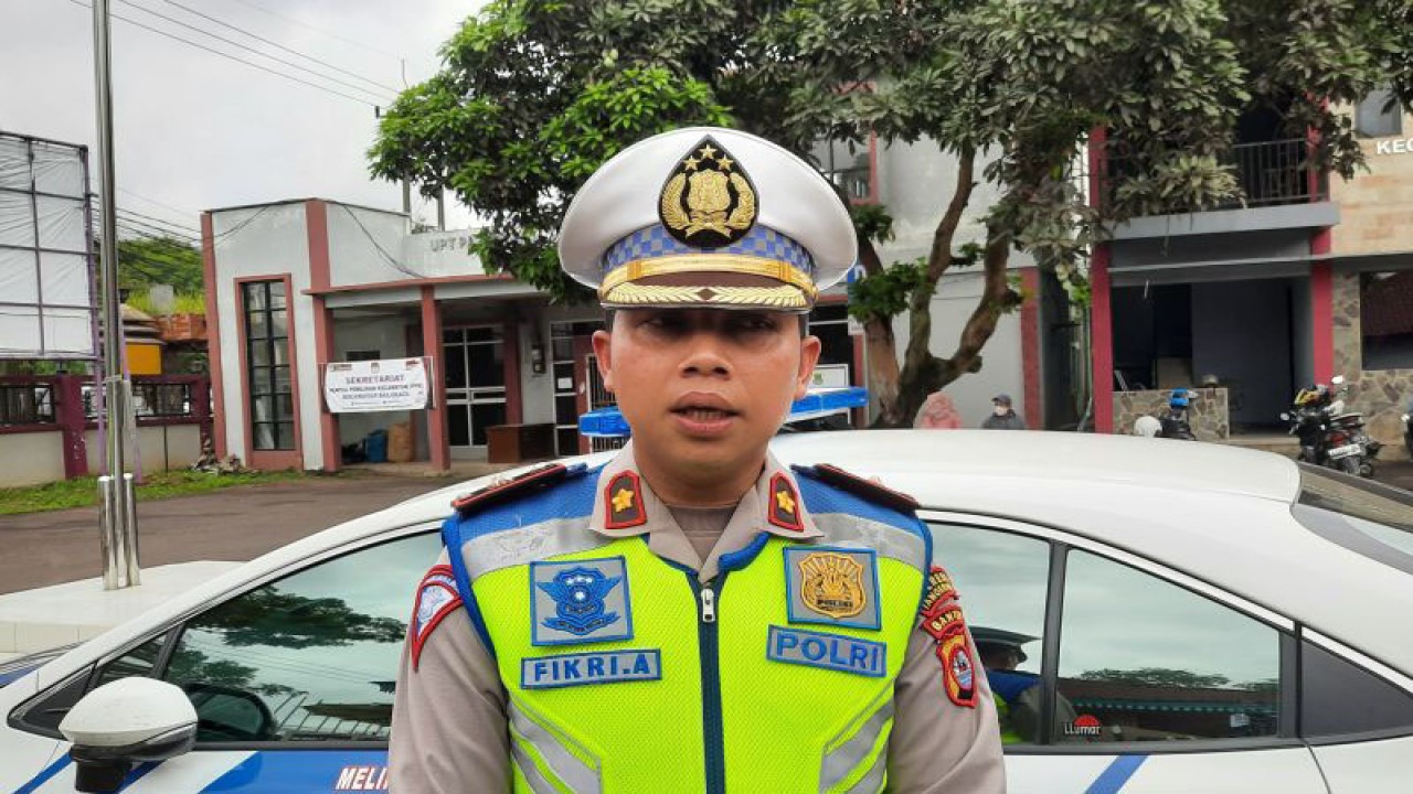 Kasatlantas Polresta Tangerang, Kompol Fikry Ardiansyah (Azmi)