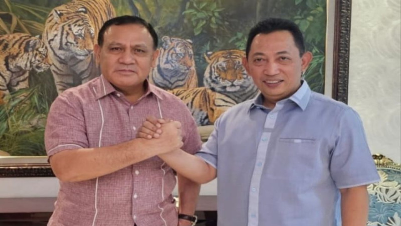 Ketua KPK Firli Bahuri menggelar pertemuan dengan Kapolri Jenderal Pol Listyo Sigit Prabowo. ANTARA/HO-Humas KPK