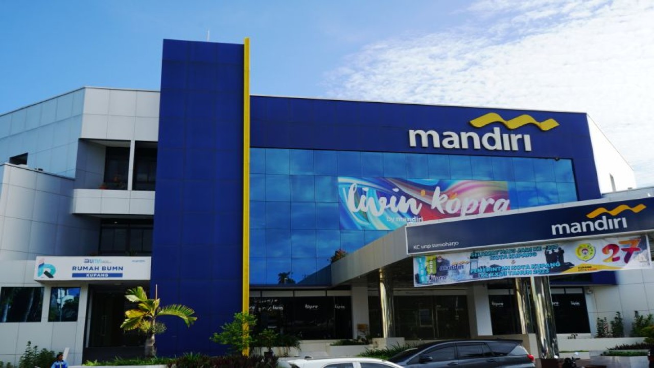 Gedung Bank Mandiri Area Kupang di Kota Kupang, NTT. (ANTARA/HO-Humas Bank Mandiri Area Kupang)
