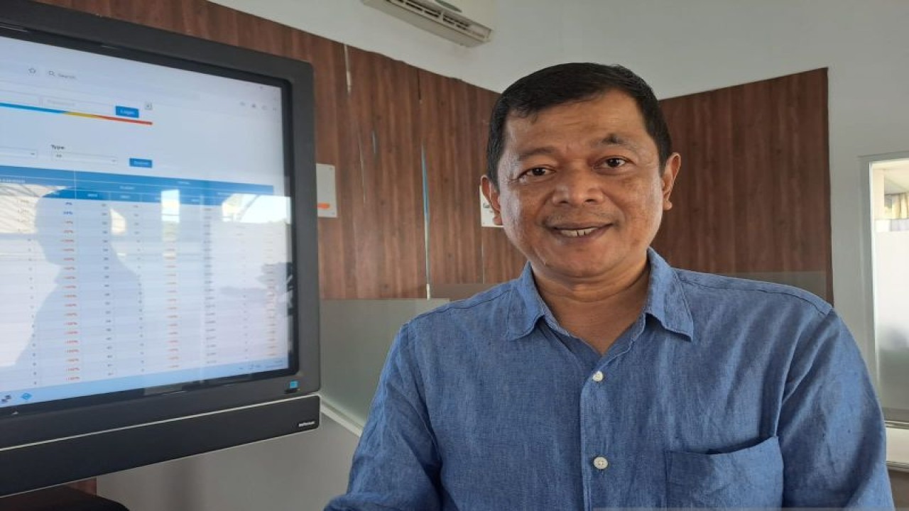 General Manager Angkasa Pura II Bandara Depati Amir Pangkalpinang Mochammad Adiwiyatno (ANTARA/Aprionis)