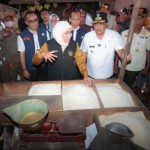 Gubernur Jatim minta stok beras medium diperbanyak dijual-1680767126