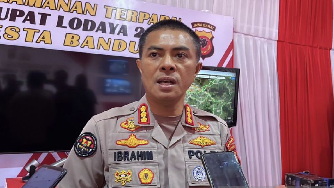 Kabidhumas Polda Jawa Barat Kombes Pol. Ibrahim Tompo. (ANTARA/Bagus Ahmad Rizaldi)