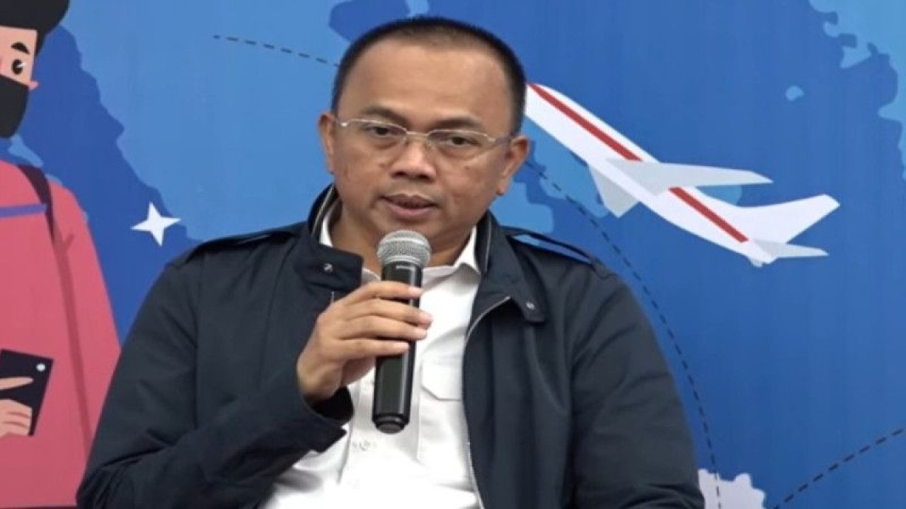 Kepala Dinas Perhubungan Provinsi Jawa Barat Ir A Koswara MP pada acara Jabar Punya Informasi (Japri), di Gedung Sate, Kota Bandung, Kamis (13/4/2023). (ANTARA/Ajat Sudrajat)