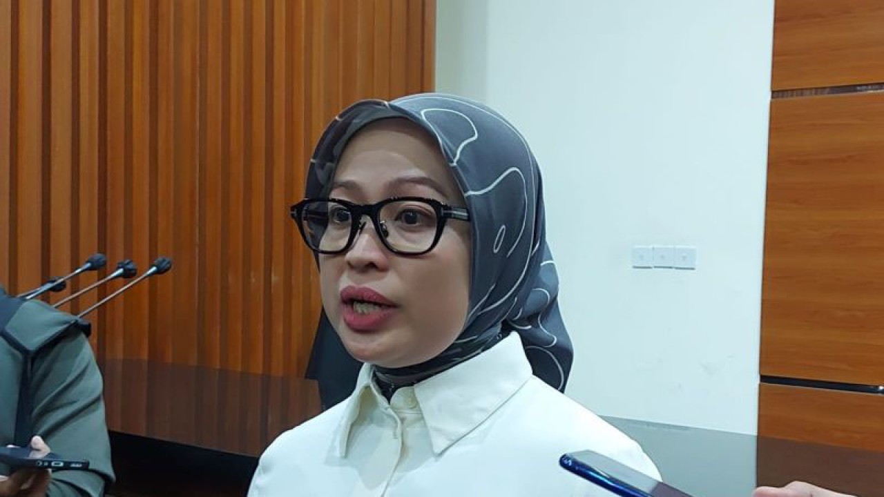 Juru Bicara (Jubir) Komisi Pemberantasan Korupsi (KPK) Ipi Maryati di Gedung KPK, Jakarta. (ANTARA/Fianda Sjofjan Rassat)