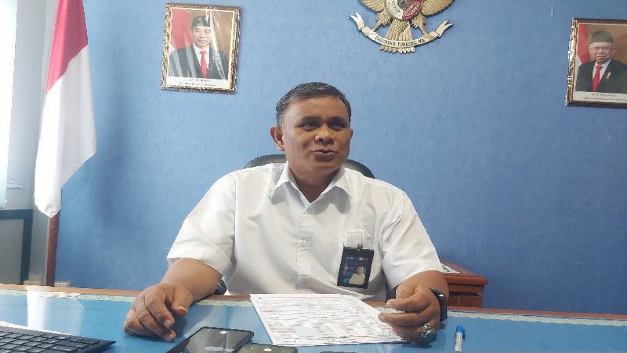 Kepala PT Pelni Cabang Jayapura Selamat Yanuardi (ANTARA/Qadri Pratiwi)