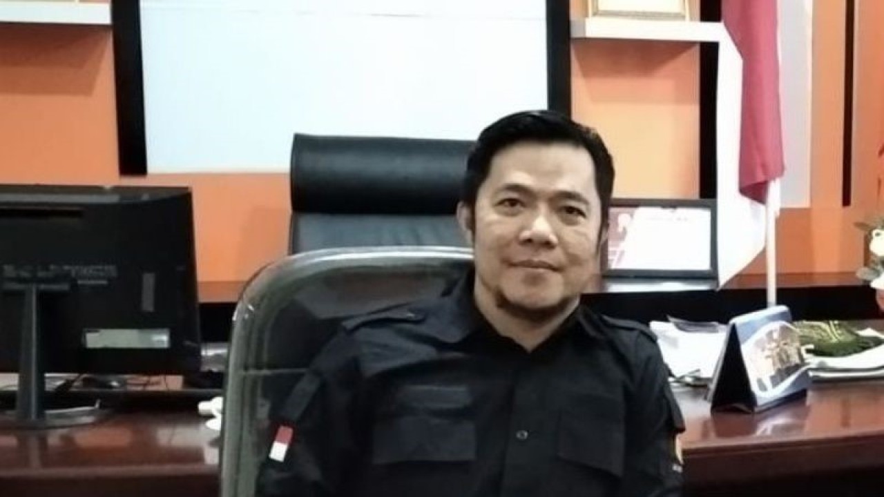 Ketua Bawaslu Provinsi Babel EM Osykar. (ANTARA/HO-Bawaslu Provinsi Babel.)