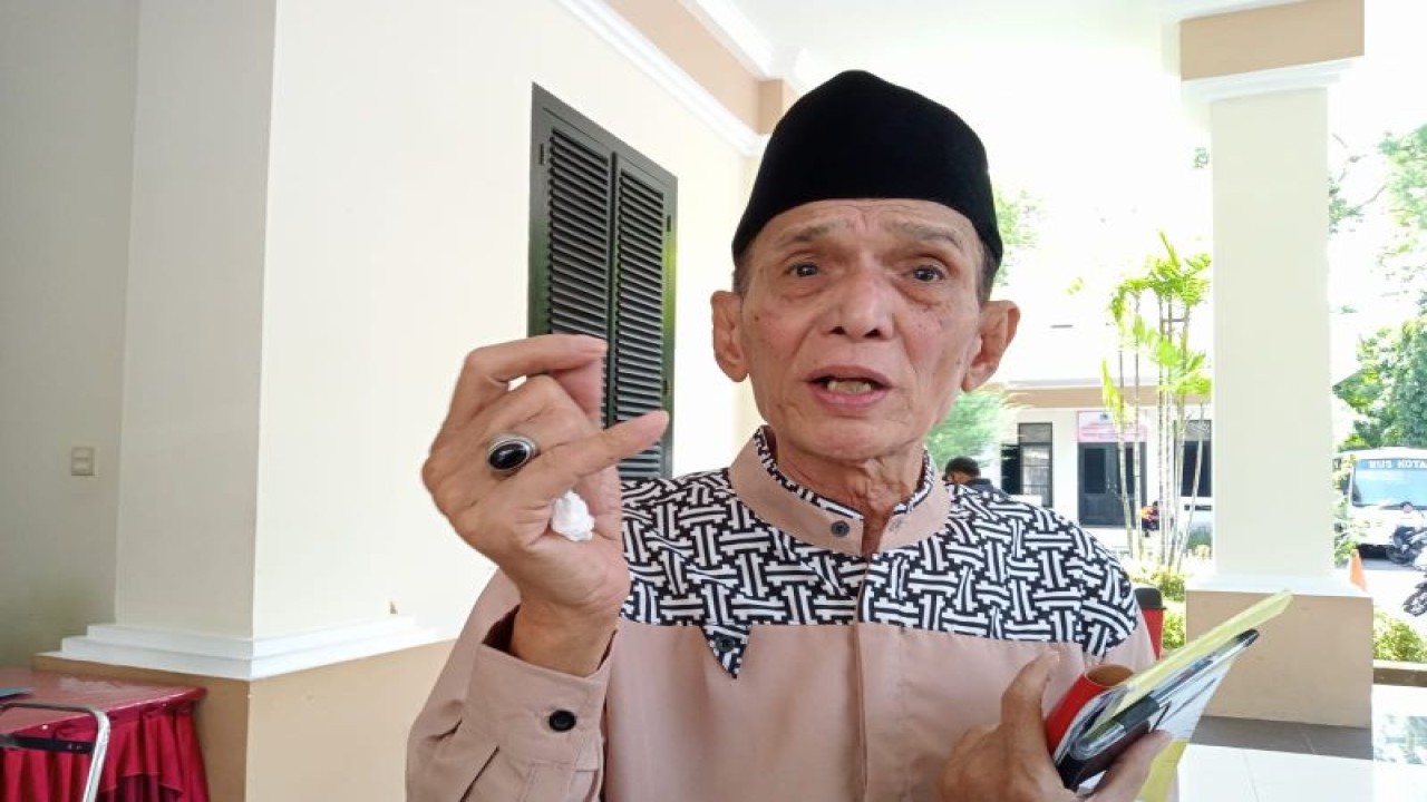Ketua Baznas Kota Mataram Djaswad.  (ANTARA/Nirkomala)