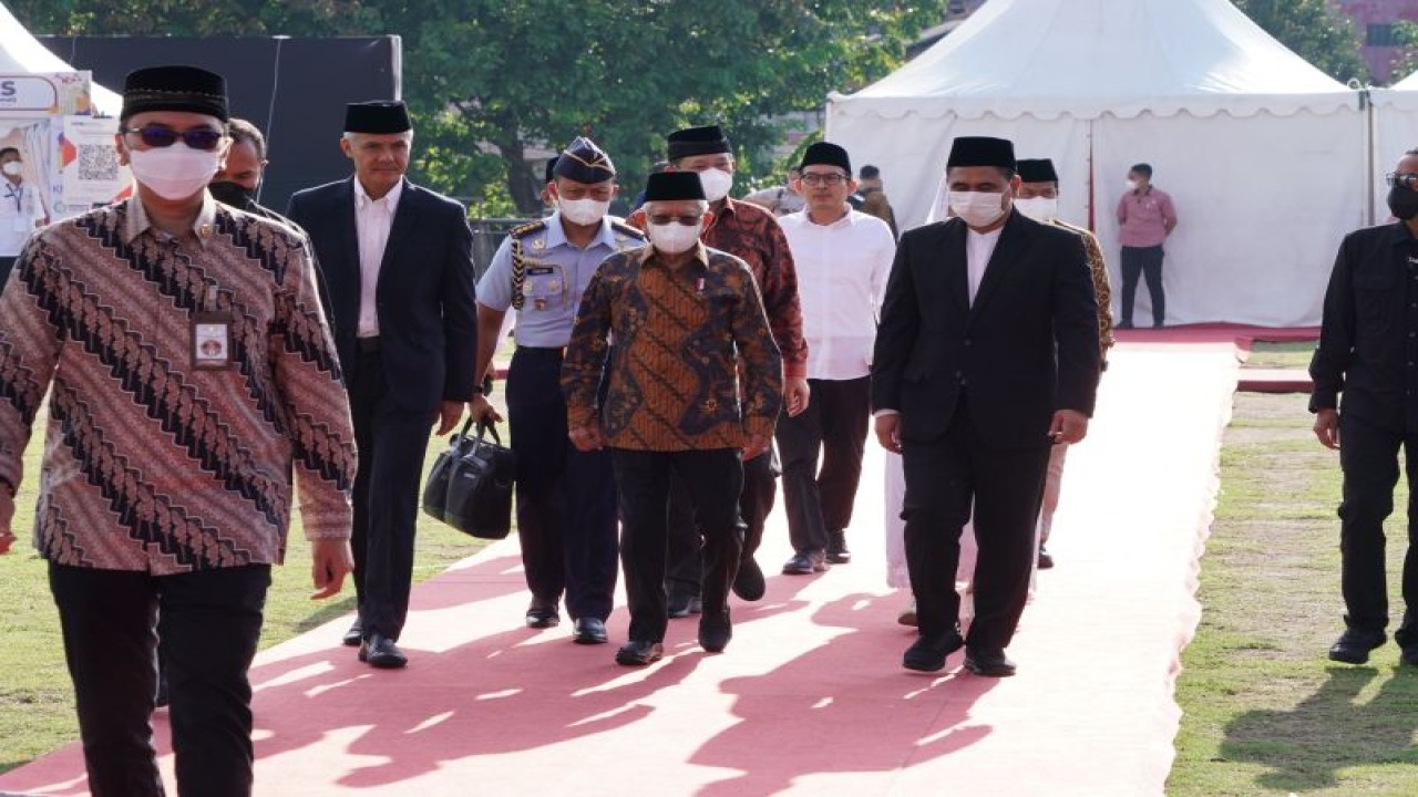 Wakil Presiden Ma’ruf Amin melakukan kunjungan kerja di Provinsi Jawa Tengah pada Senin (3/4/2023). (ANTARA/HO-BPMI Setwapres)