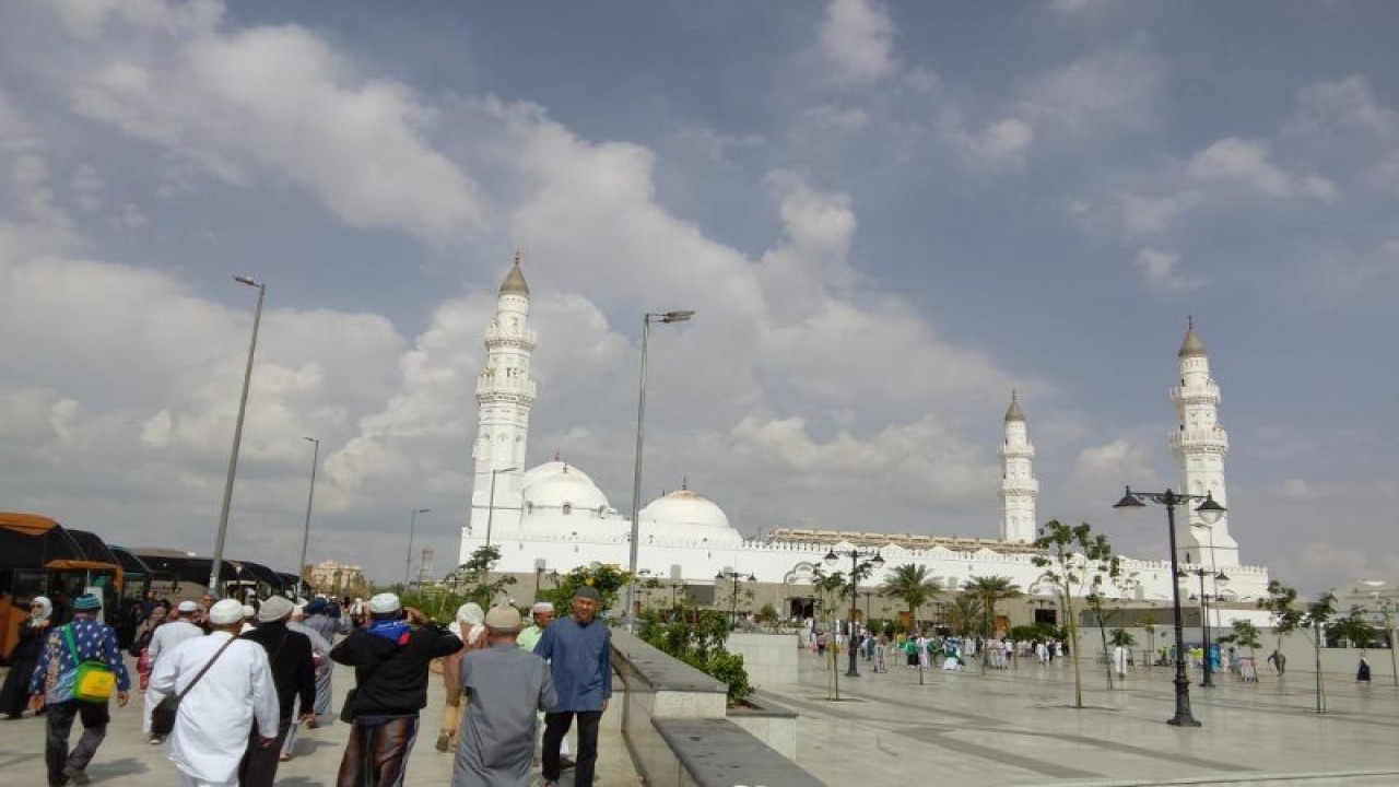 Masjid Quba, Madinah, masjid pertama yang dibangun Rasulullah SAW. (ANTARA/HO-Edy Supriatna Syafei)