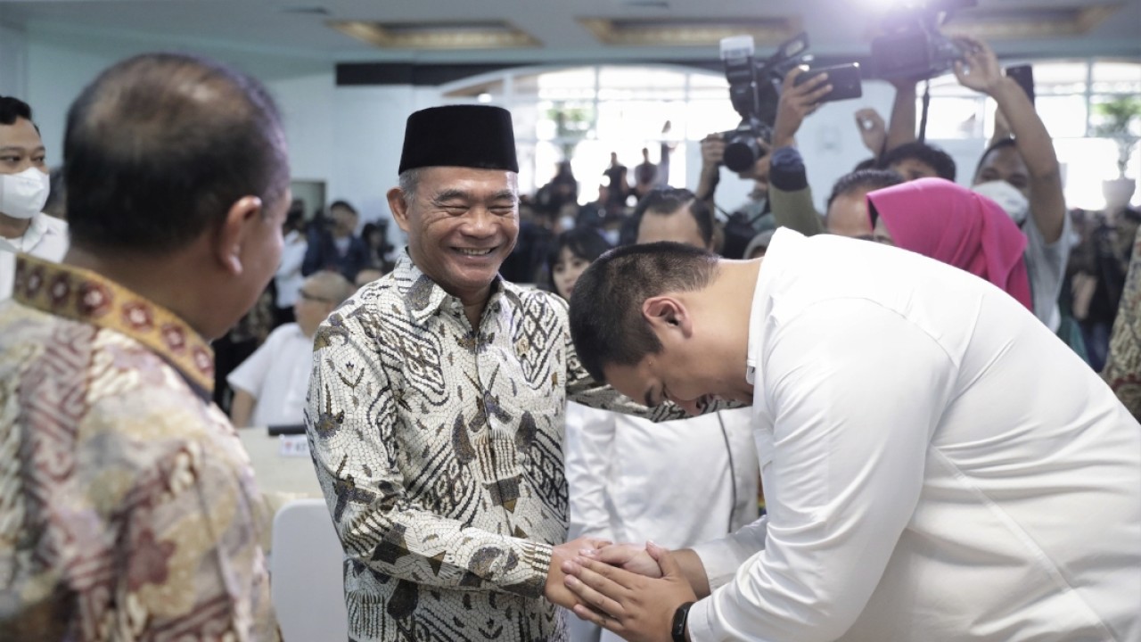 Menko PMK, Muhadjir Effendy bersama Menpora Dito Ariotedjo