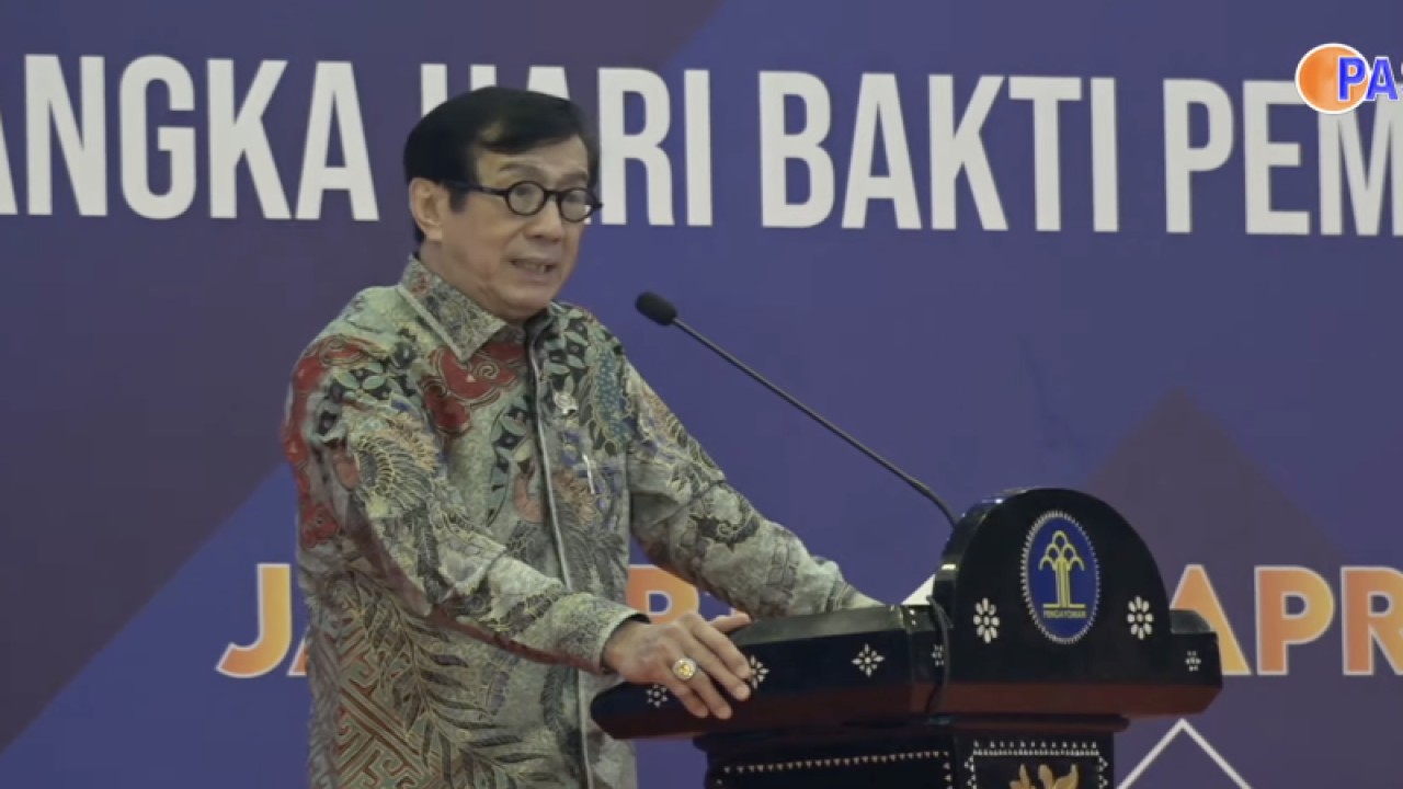 Tangkapan layar - Menkumham Yasonna Laoly dalam simposium nasional "Menuju Paradigma Baru Pemidanaan Indonesia", seperti dipantau dari kanal YouTube Humas Ditjenpas di Jakarta, Kamis (13/4/2023). (ANTARA/Putu Indah Savitri)