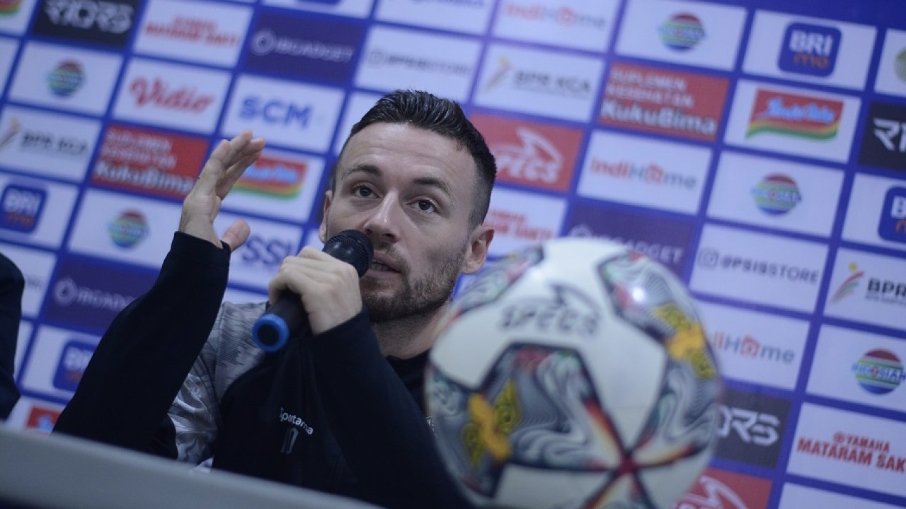 Pemain Persib, Marc Klok