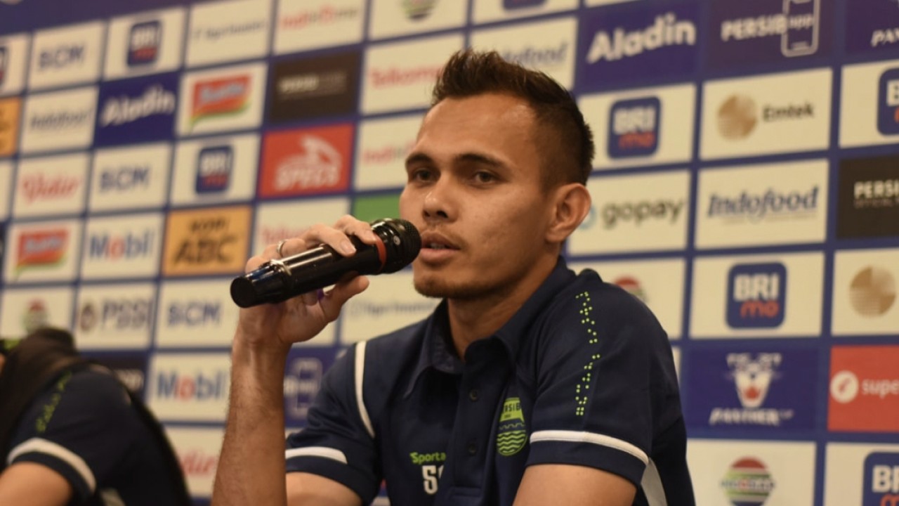 Pemain Persib Rezaldi Hehanussa