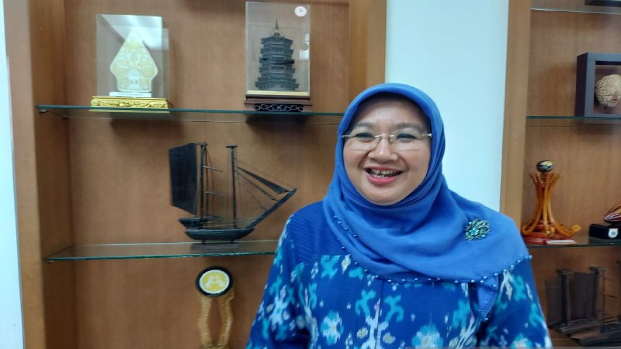 Kepala Biro Komunikasi dan Pelayanan Publik Kementerian Kesehatan Siti Nadia Tarmizi menyampaikan keterangan kepada wartawan di Jakarta, Rabu (15/3/2023). (ANTARA/Andi Firdaus/am).
