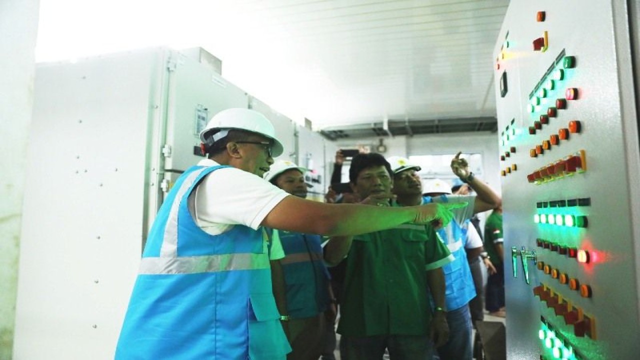 PLN berhasil uji coba pembangkit listrik biogas di Riau, siap pasok energi bersih. Antara/HO-Humas PLN.