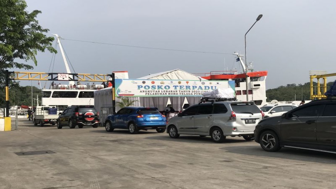 Posko mudik Lebaran Idul Fitri 2023 di Pelabuhan roro Telaga Punggur (ANTARA/Yude)
