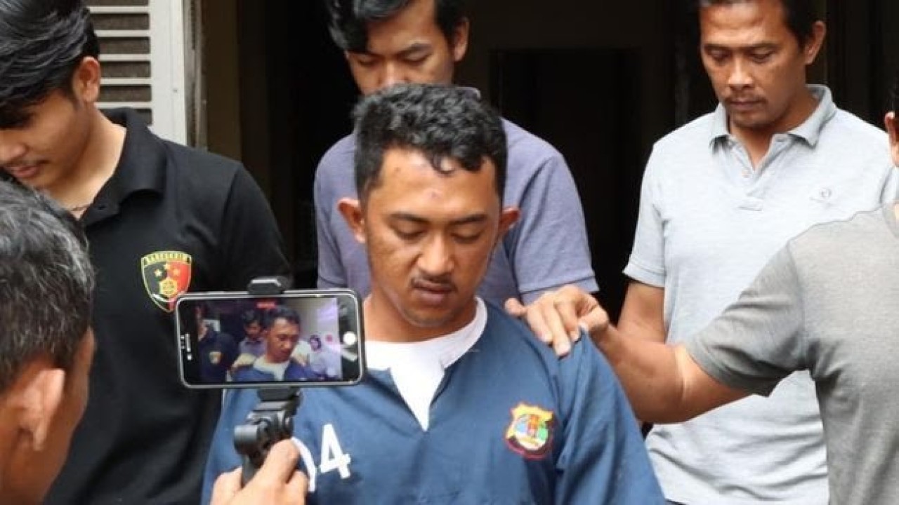 Suami yang racuni istrinya. (Net)