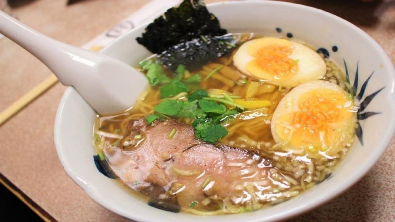 Pemilik restoran mie ramen Debu-chan di Tokyo mengatakan dia melarang pelanggan menggunakan ponsel mereka saat makan. (Chun-San/Pixabay.com)