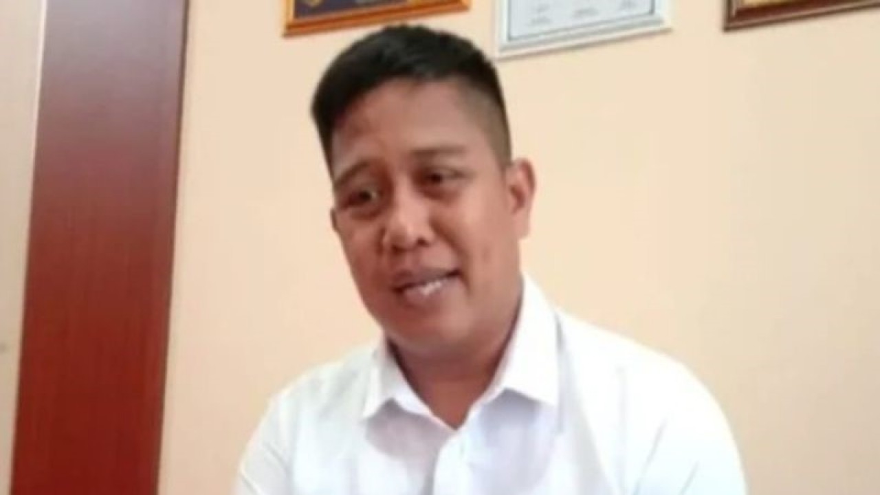 Rektor Universitas Bangka Belitung (UBB) Prof Dr. Ibrahim (ANTARA/Kasmono)