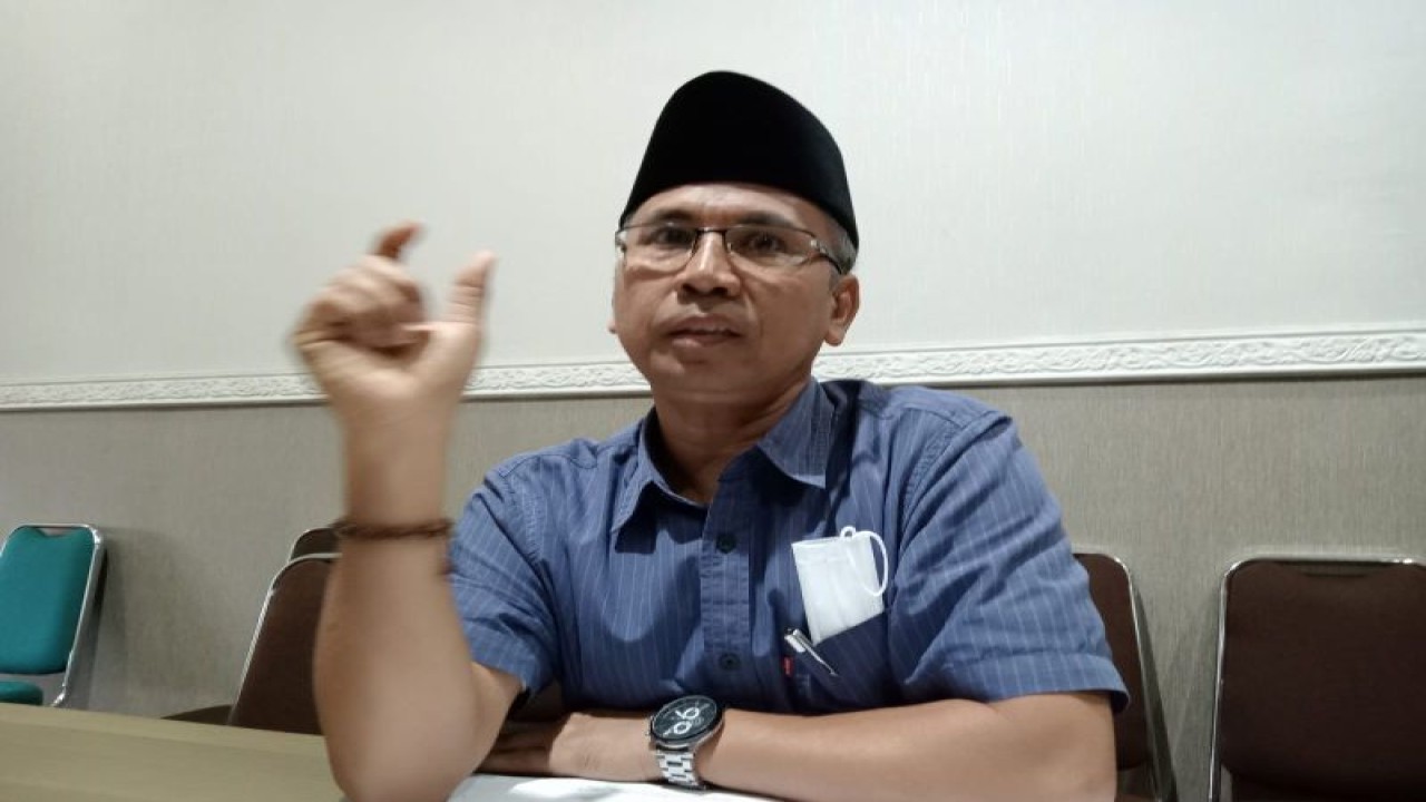 Kepala Dinas Tenaga Kerja (Disnaker) Kota Mataram Rudi Suryawan. (ANTARA/Nirkomala)
