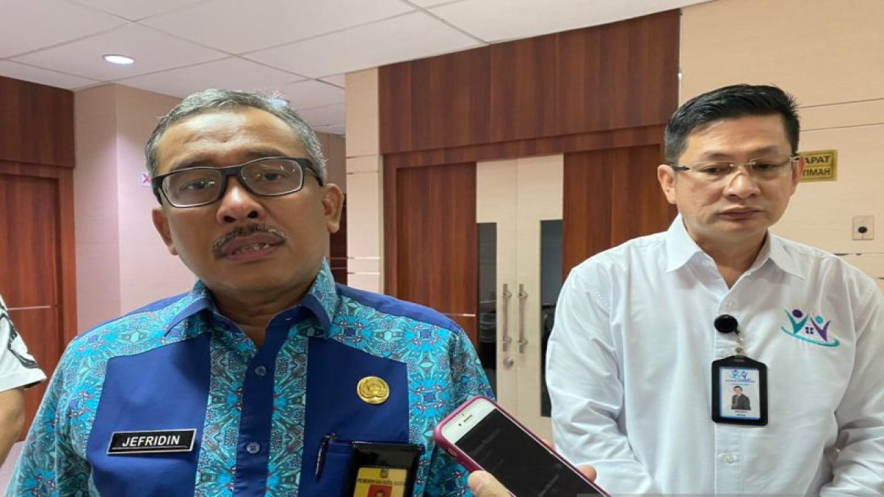 Sekretaris Daerah Kota Batam Jefridin Hamid (ANTARA/Jessica)