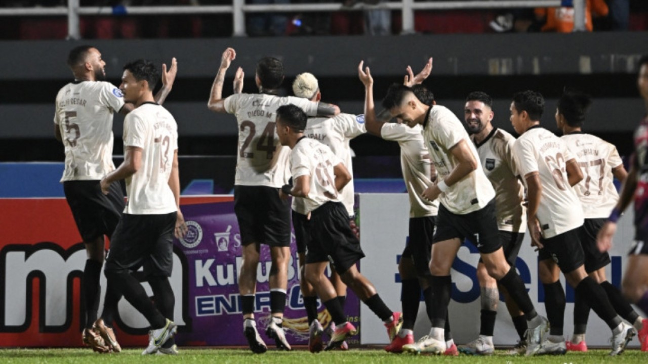 Selebrasi skuad Borneo FC