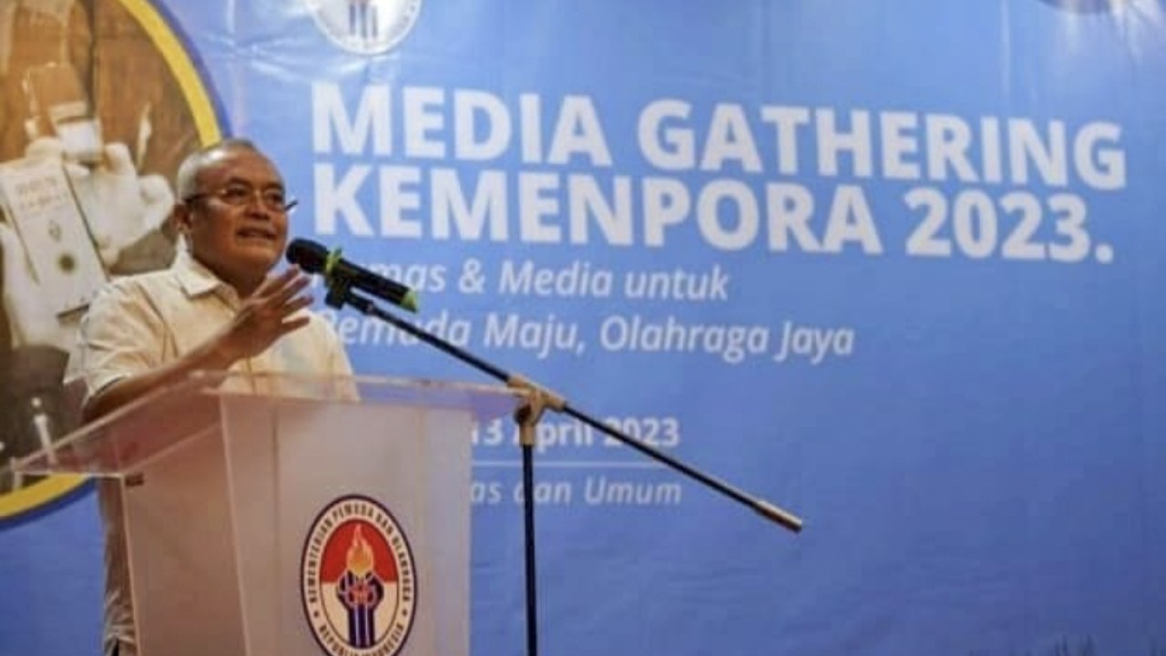 Sesmenpora Gunawan Suswantoro