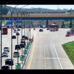 Situasi gerbang Tol Kalikangkung Semarang, Selasa (25/4/2023). (ANTARA/I.C. Senjaya)-1682411314
